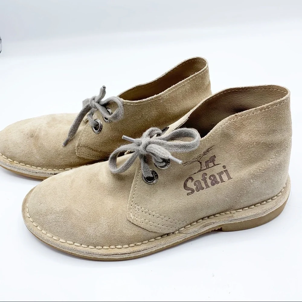 Clarks Women's Tan Suede Ankle Boots - Picture 3 of 13